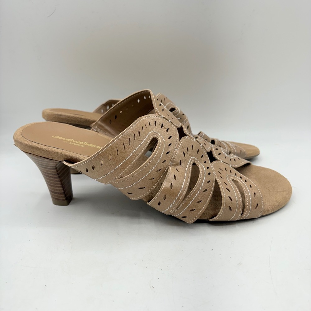 Cloudwalkers by Avenue Tan Laser Cut Slide Sandals Kitten Heel Womens‎ US 11